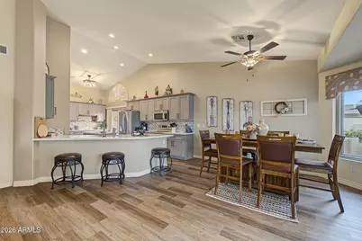 15993 W Catalina Drive, Goodyear, AZ 85395 - Photo 10