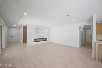 8202 E Sells Drive, Scottsdale, AZ 85251 - Photo 10