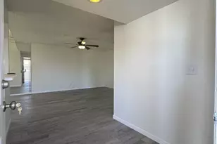 850 S River Dr, Tempe, AZ 85281 - Photo 42