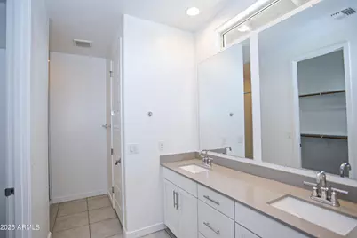 6349 W Raymond Street, Phoenix, AZ 85043 - Photo 18