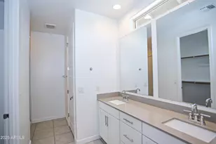 6349 W Raymond St, Phoenix, AZ 85043 - Photo 18