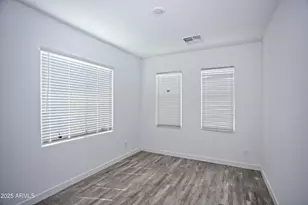 6349 W Raymond St, Phoenix, AZ 85043 - Photo 24