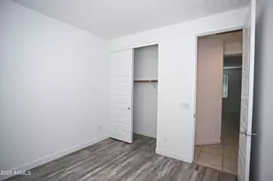 6349 W Raymond St, Phoenix, AZ 85043 - Photo 30