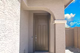 6349 W Raymond St, Phoenix, AZ 85043 - Photo 4