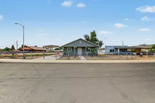 83 N Amarillo St, Casa Grande, AZ 85122 - Photo 1
