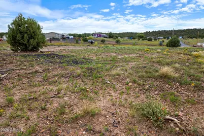 6649 Avanti Way #14, Show Low, AZ 85901 - Photo 2