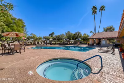 7918 E Bonnie Rose Avenue, Scottsdale, AZ 85250 - Photo 24