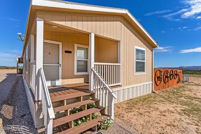 5185 S Nighthawk Trail, Hereford, AZ 85615 - Photo 2