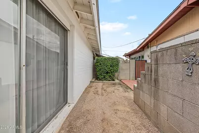 1230 E Laguna Drive, Tempe, AZ 85282 - Photo 40