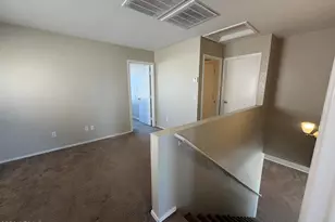 2881 E Cherry Hills Dr, Chandler, AZ 85249 - Photo 10