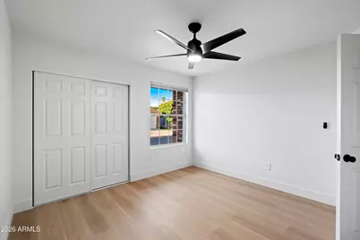 325 E Anderson Avenue, Phoenix, AZ 85022 - Photo 18