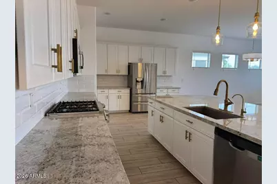 13711 N 145th Drive, Surprise, AZ 85379 - Photo 12