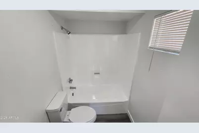 8926 N 55th Avenue, Glendale, AZ 85302 - Photo 10