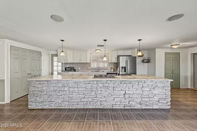 7038 W Karen Lee Lane, Peoria, AZ 85382 - Photo 6