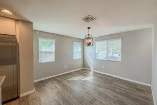 1413 E Weldon Ave, Phoenix, AZ 85014 - Photo 8