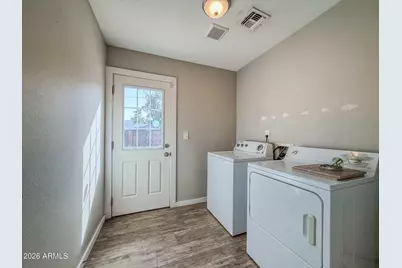 1413 E Weldon Avenue, Phoenix, AZ 85014 - Photo 24