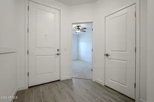 7813 N 80th Ave, Glendale, AZ 85303 - Photo 24
