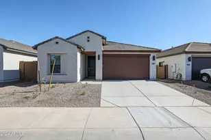 7813 N 80th Ave, Glendale, AZ 85303 - Photo 2