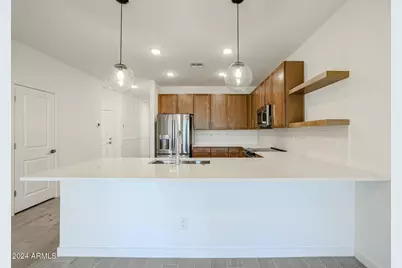 7813 N 80th Avenue, Glendale, AZ 85303 - Photo 6