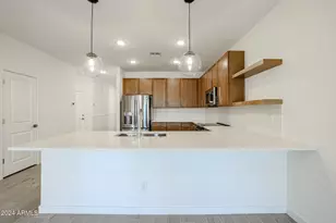 7813 N 80th Ave, Glendale, AZ 85303 - Photo 6