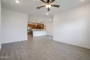 7813 N 80th Ave, Glendale, AZ 85303 - Photo 10