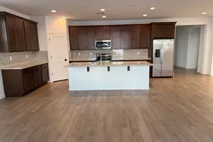 10270 W Indianola Ave, Avondale, AZ 85392 - Photo 2