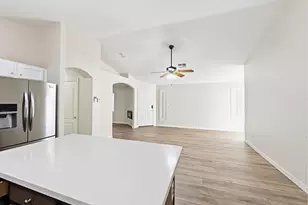 3211 E Kristal Way, Phoenix, AZ 85050 - Photo 8