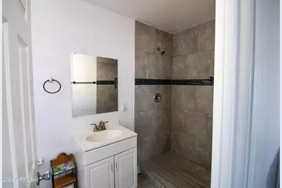 318 W Phoenix Avenue, Eloy, AZ 85131 - Photo 14