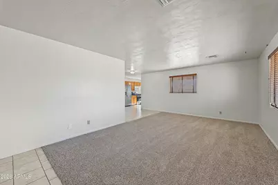 2005 N 192nd Avenue, Buckeye, AZ 85396 - Photo 6