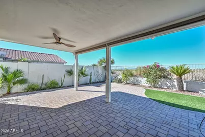 18084 N Coyote Lakes Parkway, Surprise, AZ 85378 - Photo 18