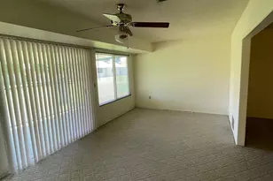 10524 W Saratoga Cir, Sun City, AZ 85351 - Photo 6