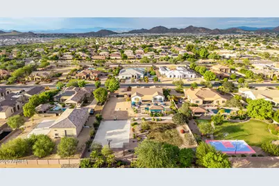 7293 W Fallen Leaf Lane, Peoria, AZ 85383 - Photo 94