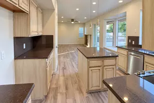 7032 W Piute Ave, Glendale, AZ 85308 - Photo 6