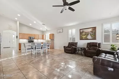 1530 E Fontana Drive, Casa Grande, AZ 85122 - Photo 10