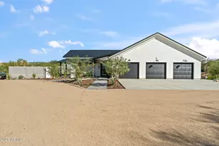 6407 E Lowden Rd, Cave Creek, AZ 85331 - Photo 34