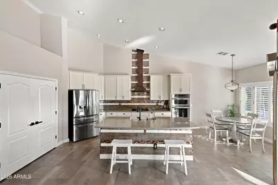 5227 E Libby Street, Scottsdale, AZ 85254 - Photo 2
