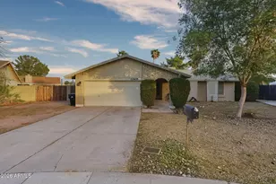 12605 N 42nd Ave, Phoenix, AZ 85029 - Photo 1