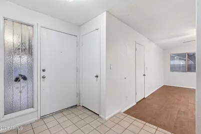 12605 N 42nd Avenue, Phoenix, AZ 85029 - Photo 8