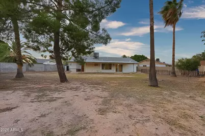 12605 N 42nd Avenue, Phoenix, AZ 85029 - Photo 32