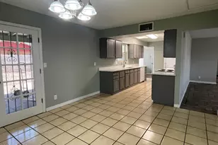 13651 N 33rd Ave, Phoenix, AZ 85029 - Photo 10