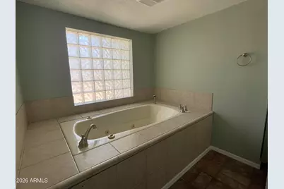 13651 N 33rd Avenue, Phoenix, AZ 85029 - Photo 16