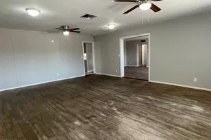 13651 N 33rd Ave, Phoenix, AZ 85029 - Photo 6