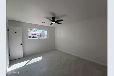 6114 W Avalon Drive, Phoenix, AZ 85033 - Photo 8