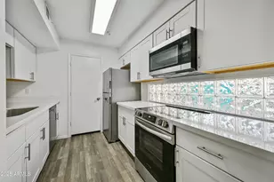 3065 N 67th Ave, Phoenix, AZ 85033 - Photo 8