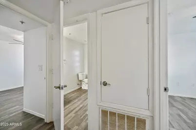 3065 N 67th Avenue #Apt 125, Phoenix, AZ 85033 - Photo 16