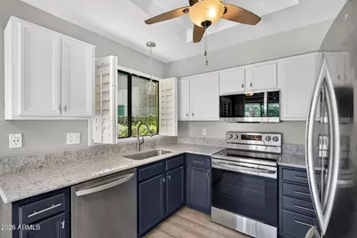7893 E Cactus Wren Road, Scottsdale, AZ 85250 - Photo 4