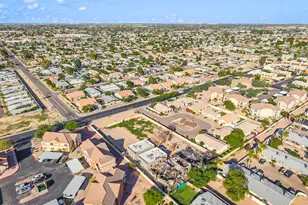 2601 E Paradise Ln, Phoenix, AZ 85032 - Photo 18