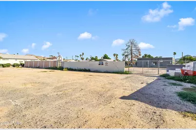 2601 E Paradise Lane, Phoenix, AZ 85032 - Photo 6