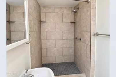 542 W Lewis Avenue, Phoenix, AZ 85003 - Photo 28