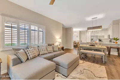 8653 E Royal Palm Road #1008, Scottsdale, AZ 85258 - Photo 2